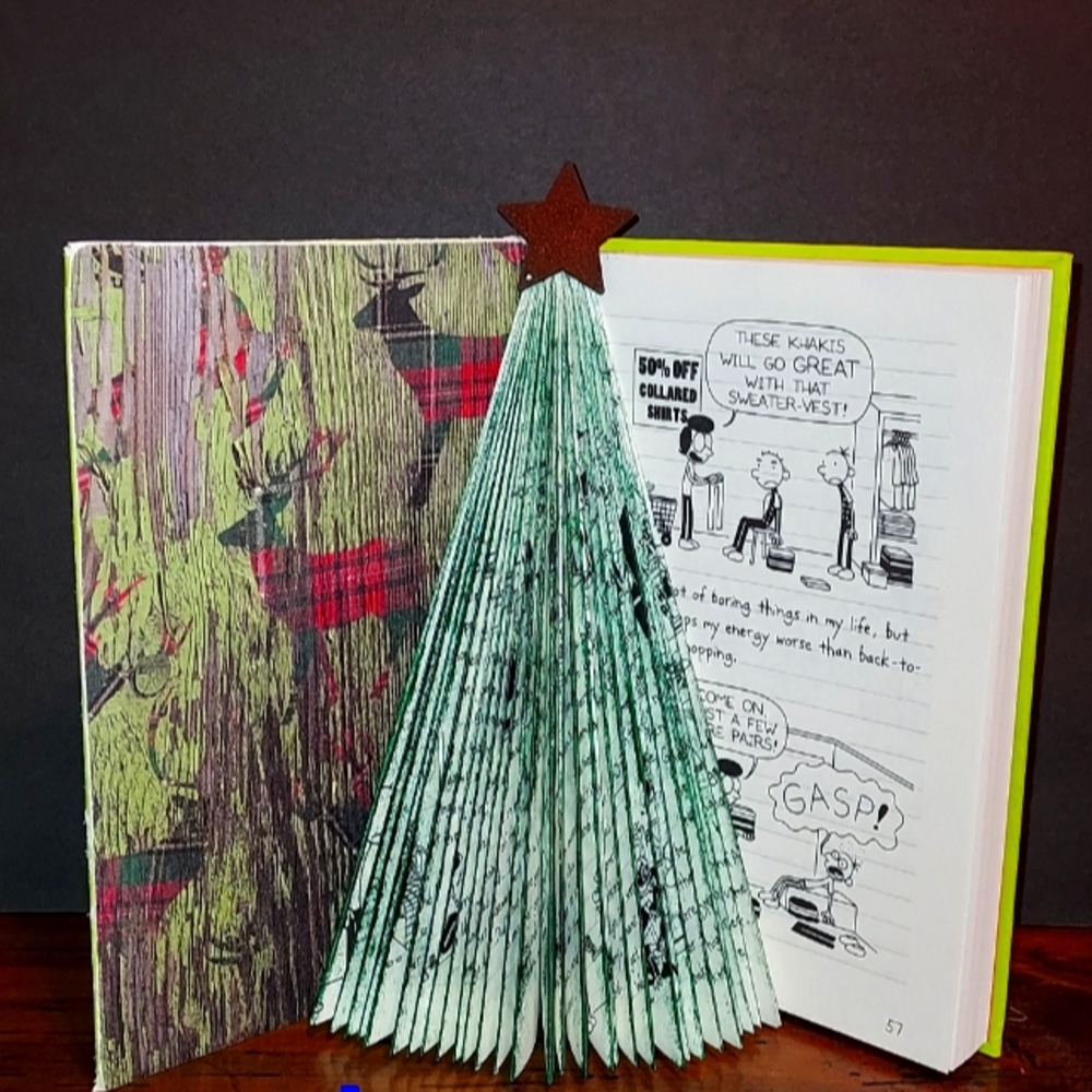 Handmade Book Christmas 🎄 decor